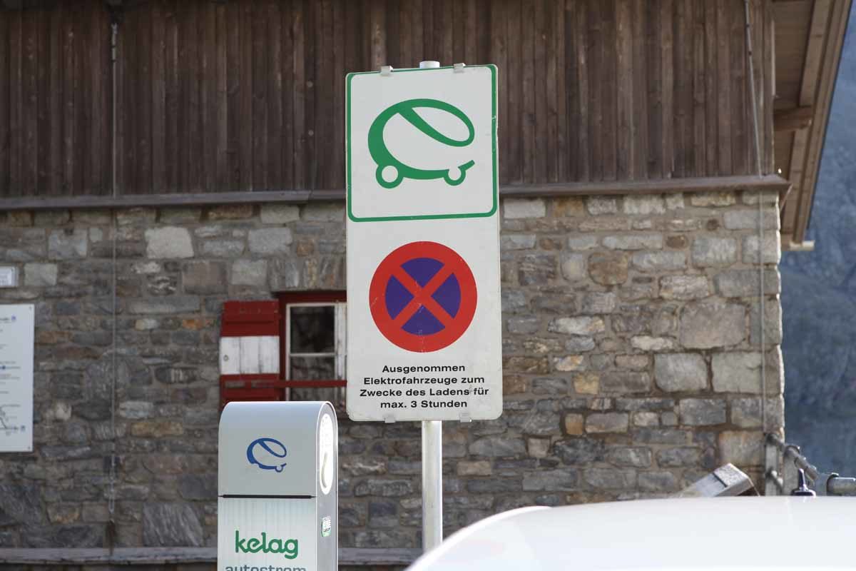 Öffentliche E-Ladestationen: Alle Anbieter