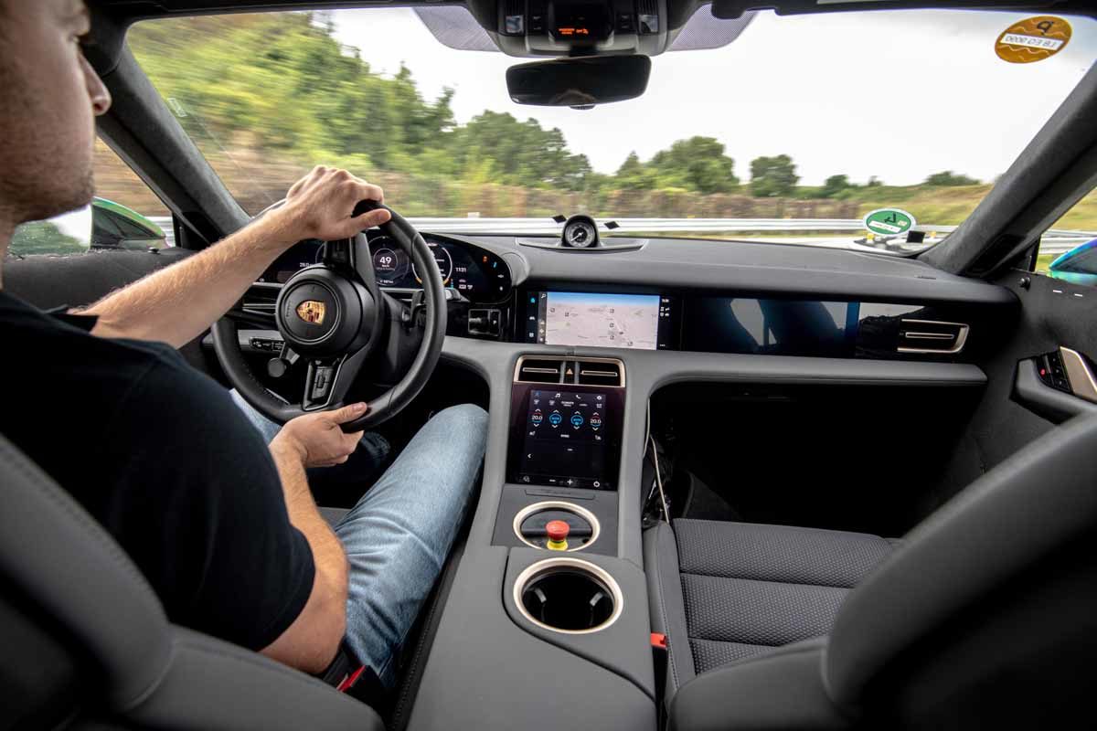 Porsche Taycan: Von der Reproduzierbarkeit des Übermaßes