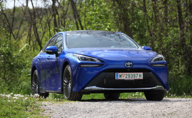 Toyota Mirai: E-Auto mit Wasserstoff