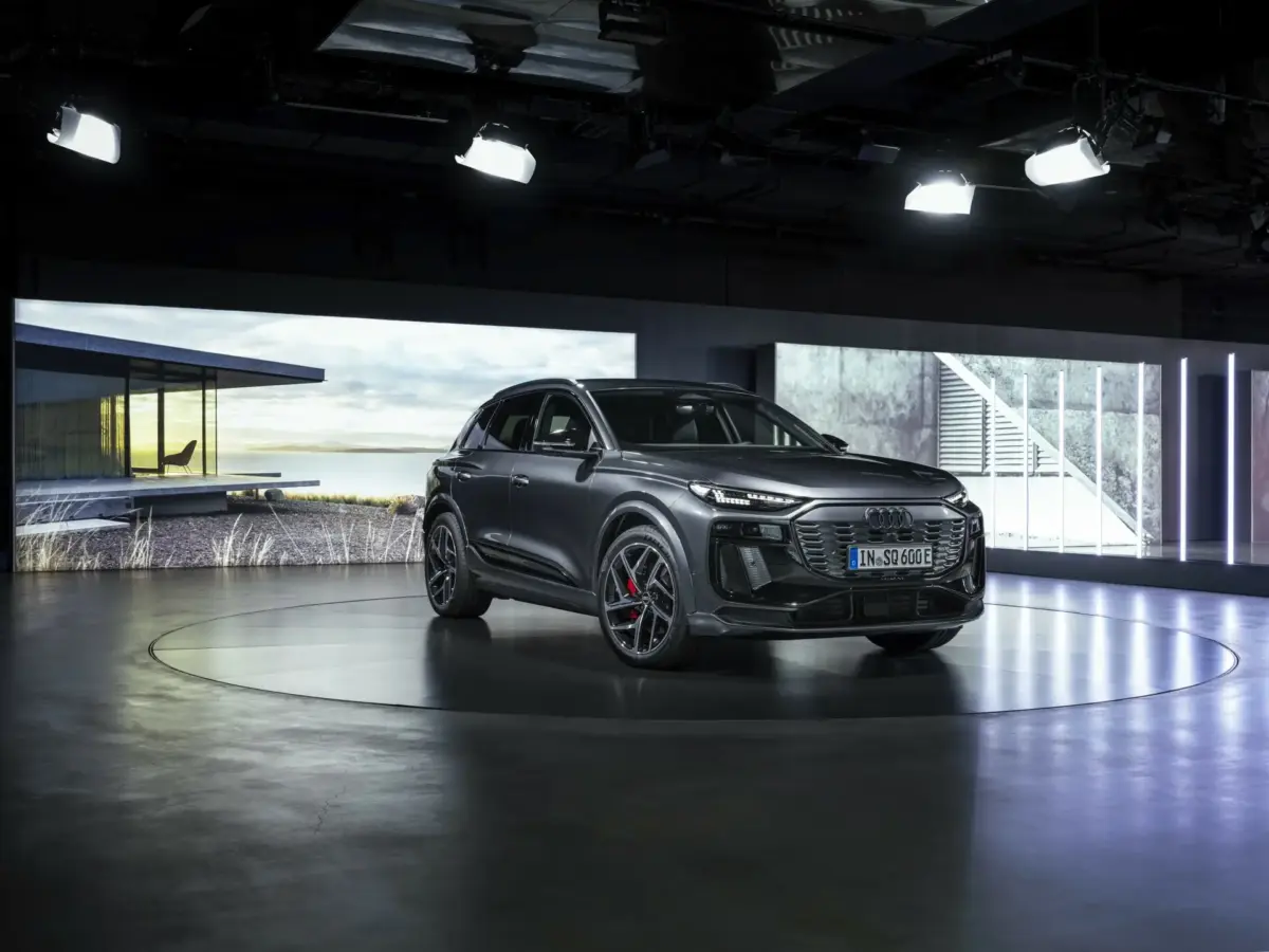 Audi-SQ6-SUV-e-tron